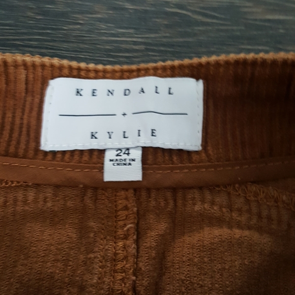 Kendall + Kylie Brown Skirt - Picture 3 of 4